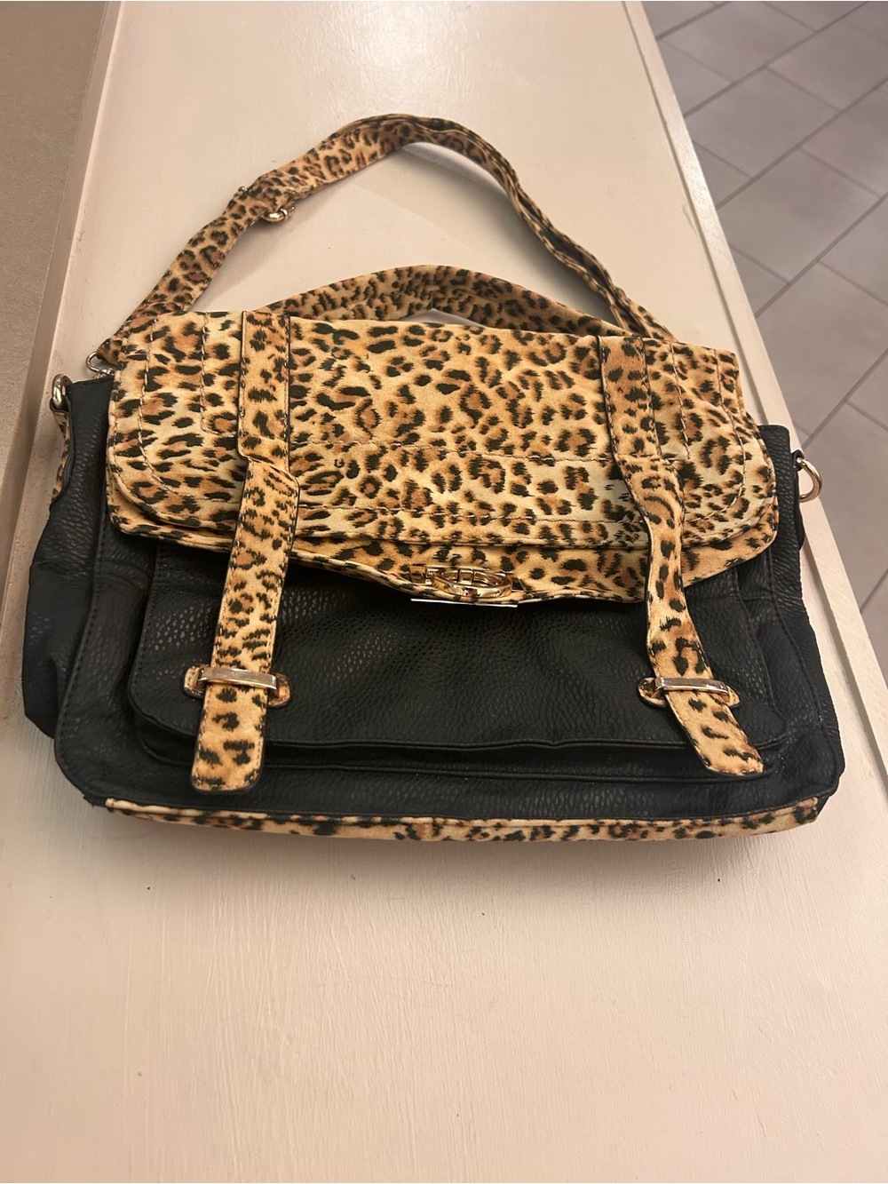 Leopard Print Flap Satchel Handbag - Black & Leopard very nice! Never used